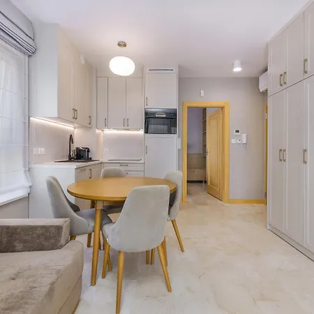 Orlowski Zakatek شقة